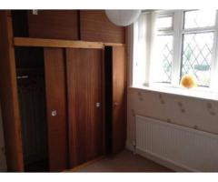 pokoj dla jednej osoby w domu z liwingiem i ogrodkiem new moston M40 manchester - Grafika 2/4