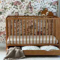 Drewniane łóżeczko dla dziecka